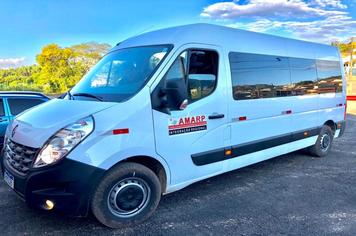 Associação adquire veículo para o transporte de funcionários
